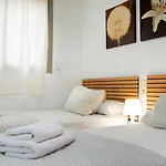 Διαμέρισμα Homeincalpe Borumbot