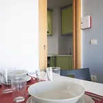 Διαμέρισμα Homeincalpe Borumbot