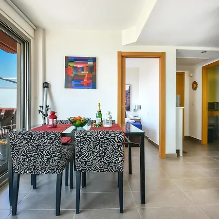 Homeincalpe Borumbot 公寓