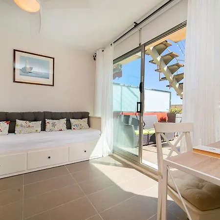 公寓 Homeincalpe Borumbot