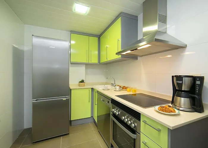 Homeincalpe Borumbot 아파트 *