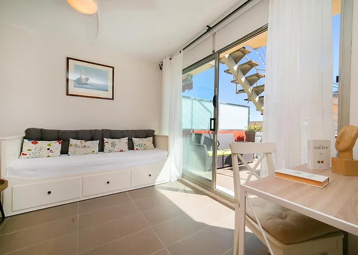 아파트 Homeincalpe Borumbot