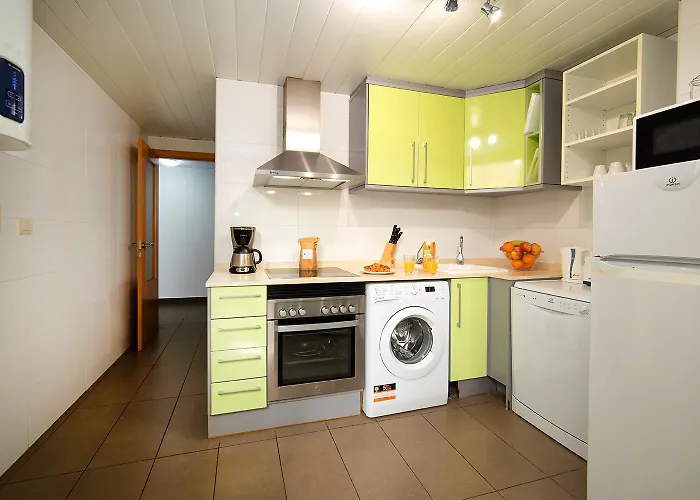 Homeincalpe Borumbot 아파트 칼페